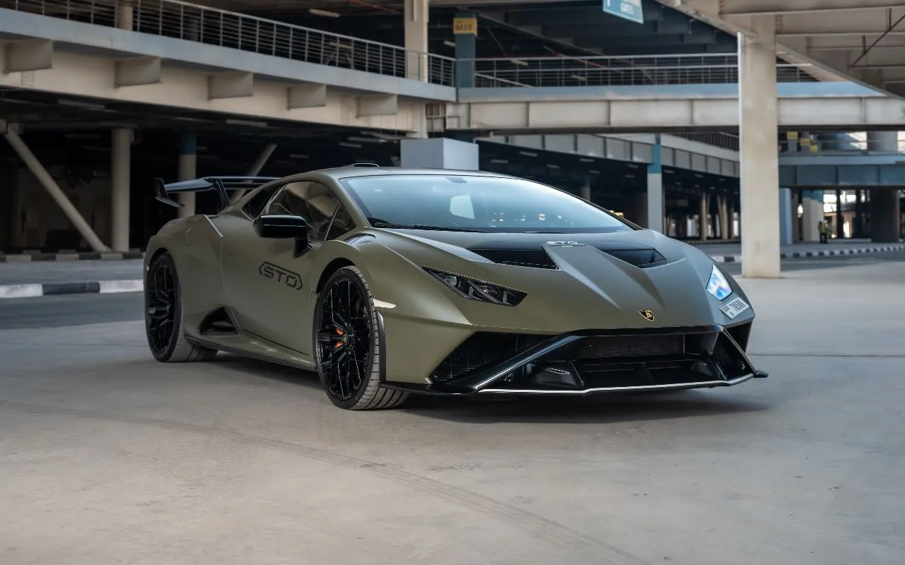 Lamborghini Huracan STO