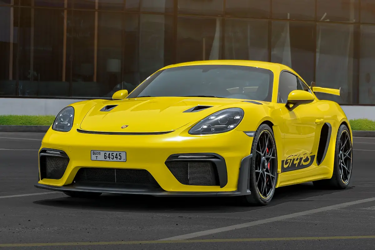 Porsche 718 Cayman GT4 RS