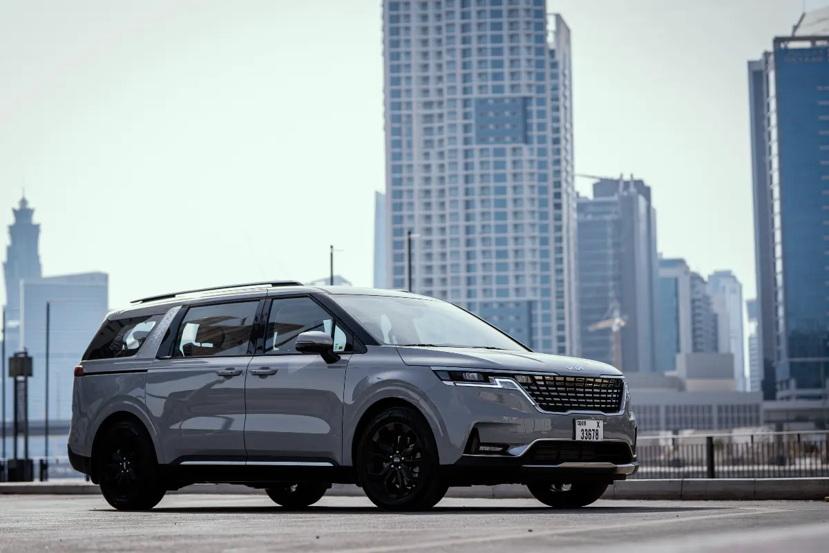KIA Carnival